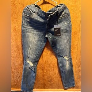 Brand new a.n.a jeans